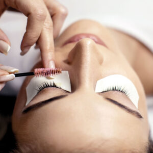 Lashlift presenttips till henne present till 18årig tjej